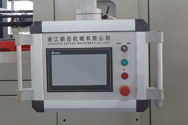 Plastic PET Thermoforming Machine